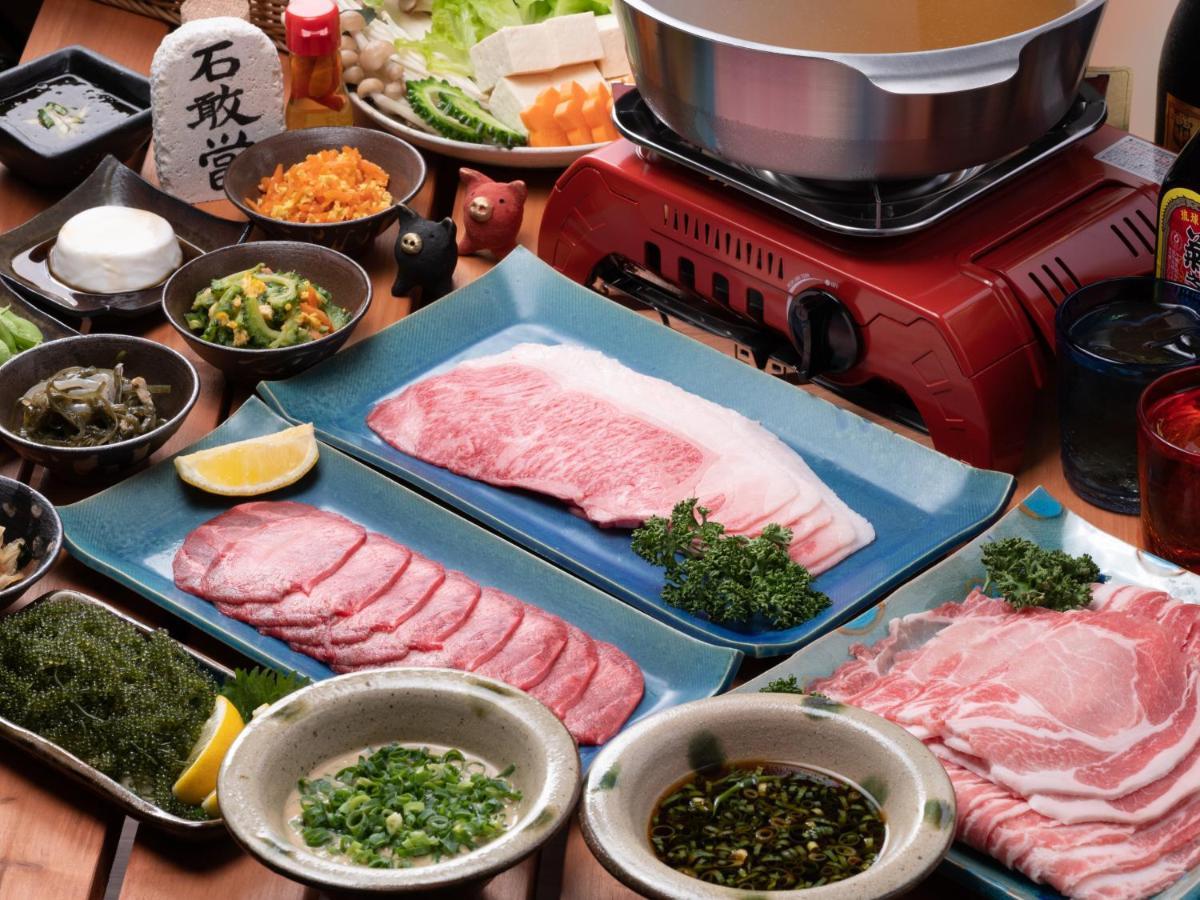 Okinawa Bbq Glamping Hotell Nakijin Eksteriør bilde