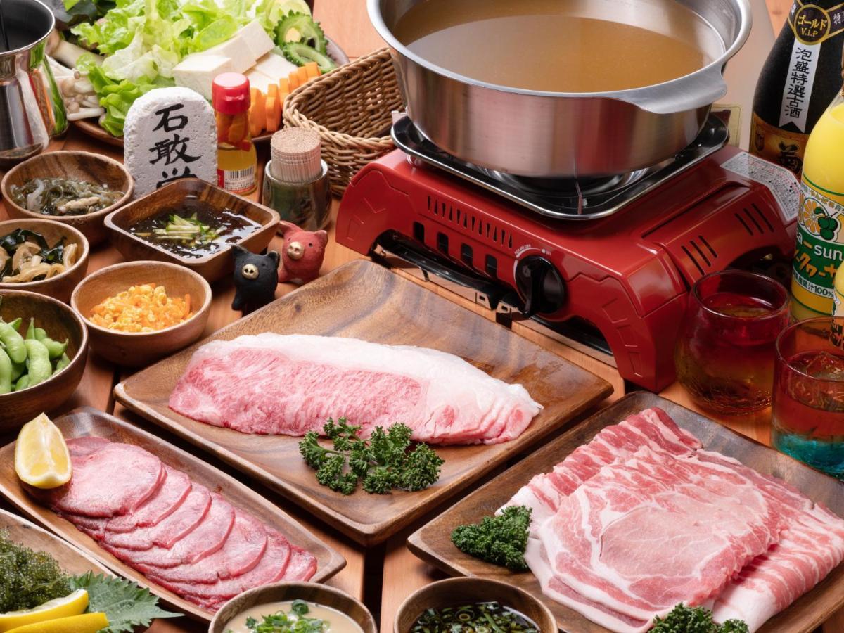 Okinawa Bbq Glamping Hotell Nakijin Eksteriør bilde